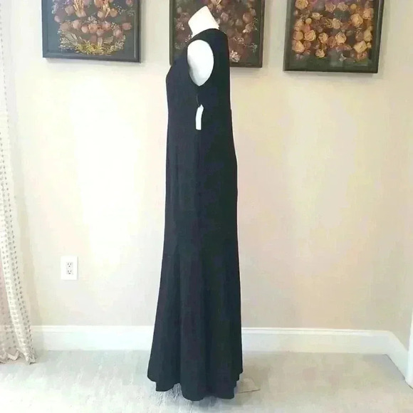 R&M Richards Black Dress  - Picture 5 of 12